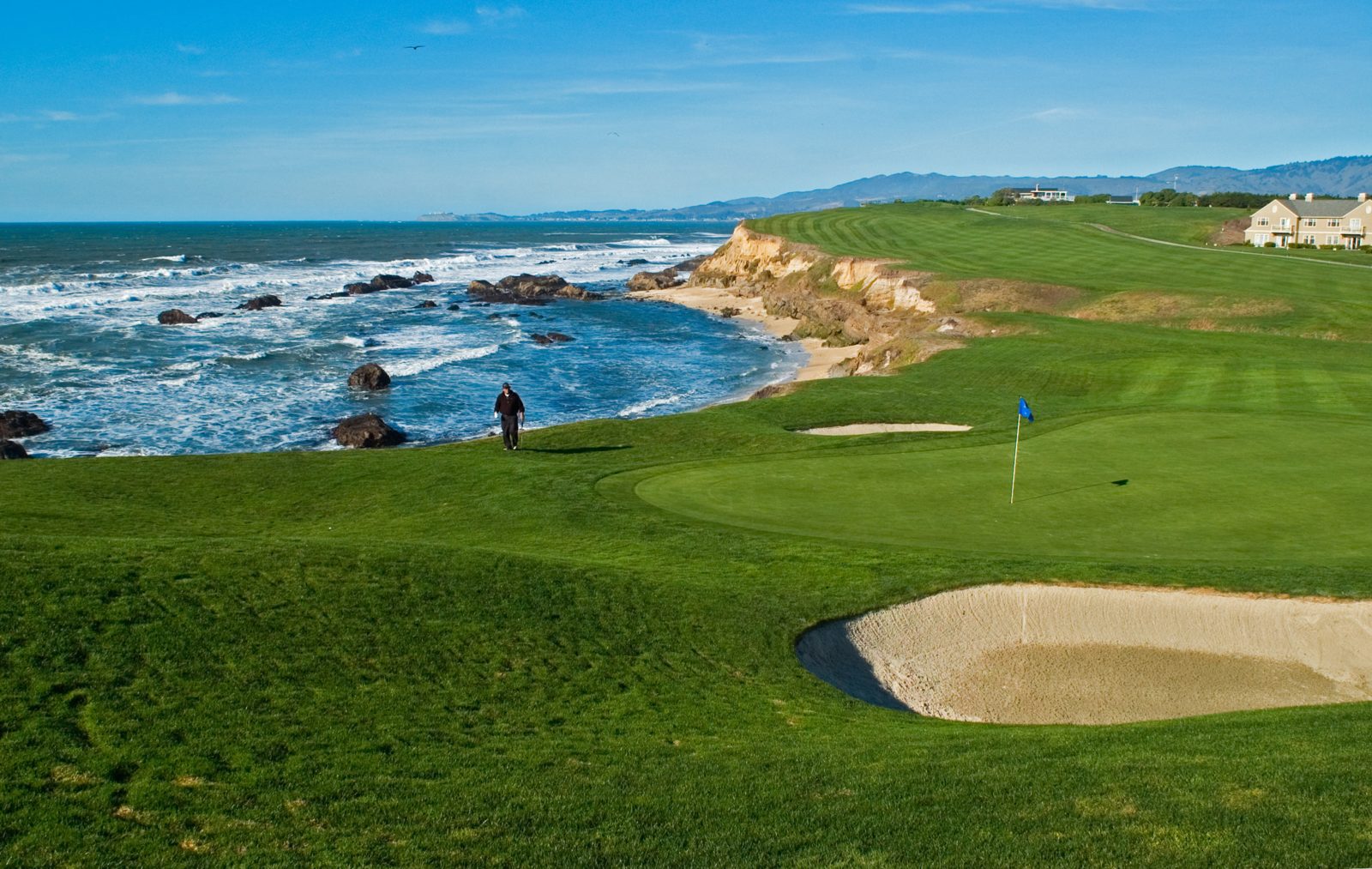 Remarkable Coastal Golf Courses to Tee It Up