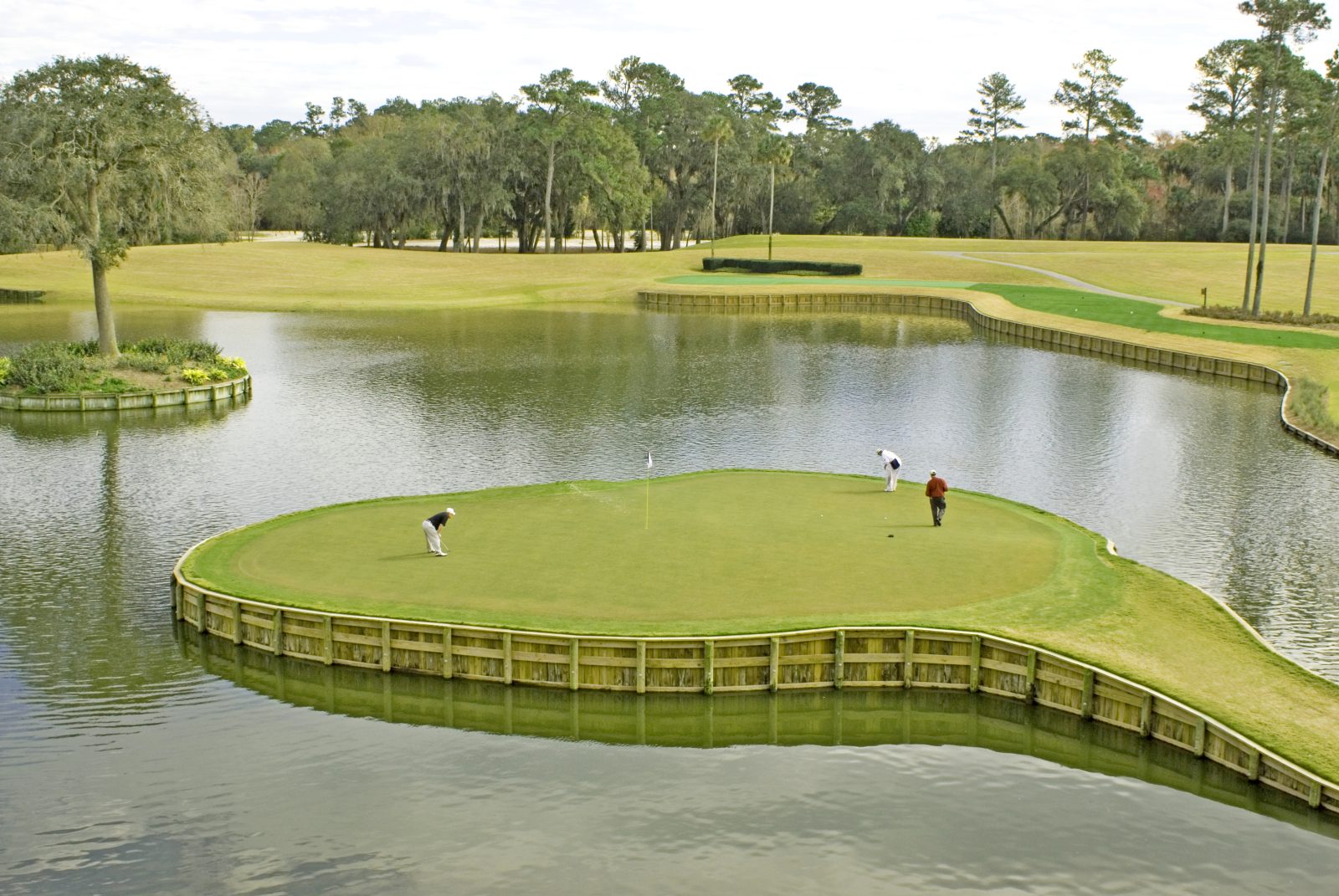 Most Dramatic Golf Holes in the World