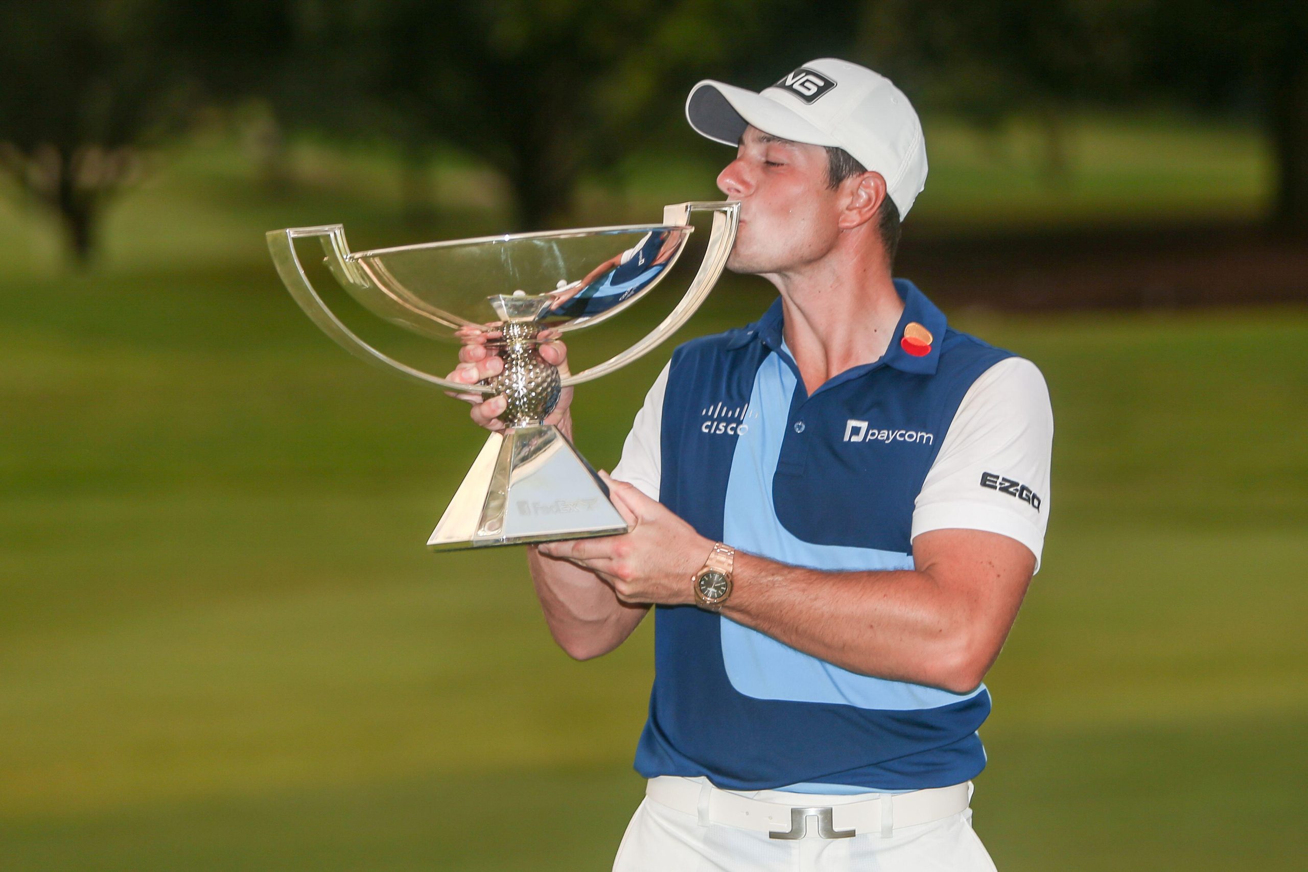 Viktor Hovland Seals Commanding Fedexcup Win Essential Golf