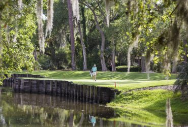 The Finishing Hole: Lee Pace's Great Golf Courses