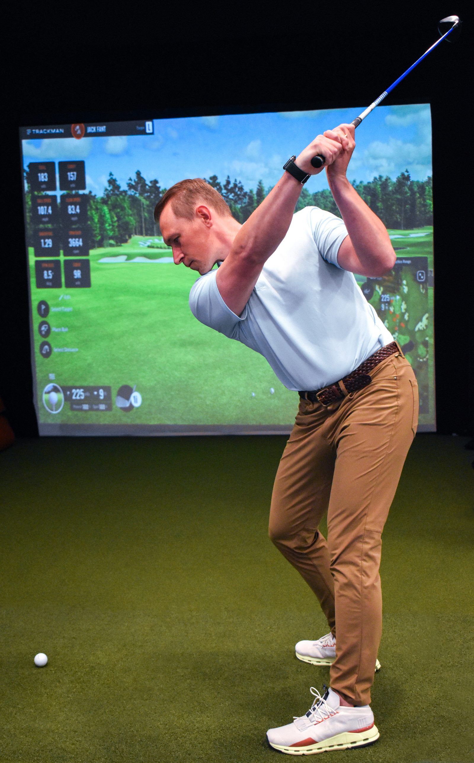 Golf Simulator Helps Injured Players Get Back on the Course