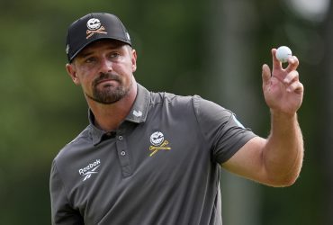 Golf Endorsements: Who’s Winning the Off-Course Game?