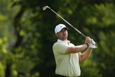 Chris Gotterup Wards Off Rory McIlroy to Earn Surprise Win at Genesis Scottish Open