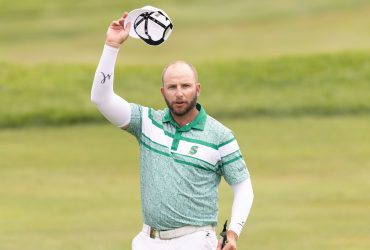 Dean Burmester Earns Play-Off Victory at LIV Golf Chicago