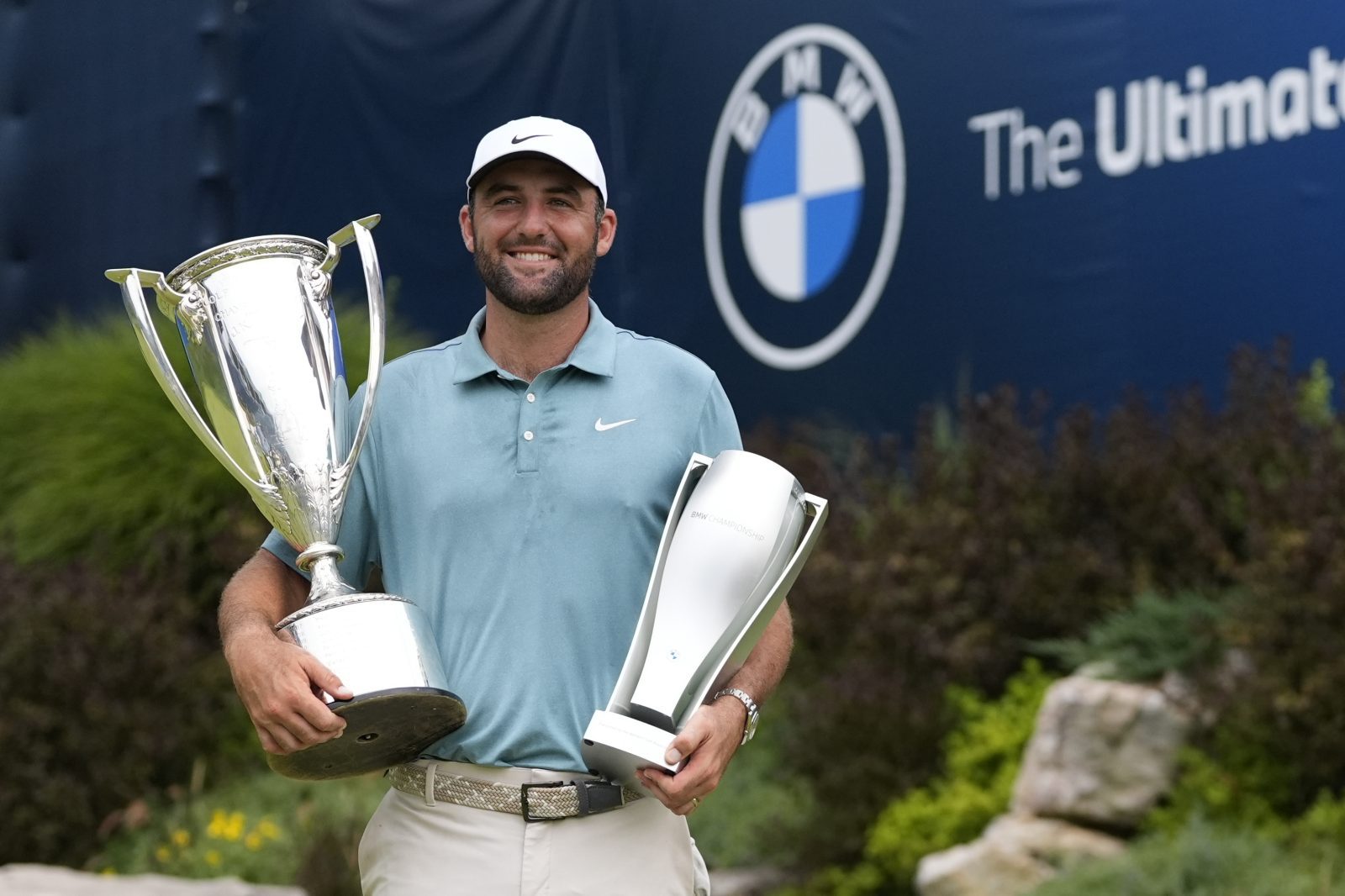 Scottie Scheffler Seizes BMW Championship Title After Robert MacIntrye Slips