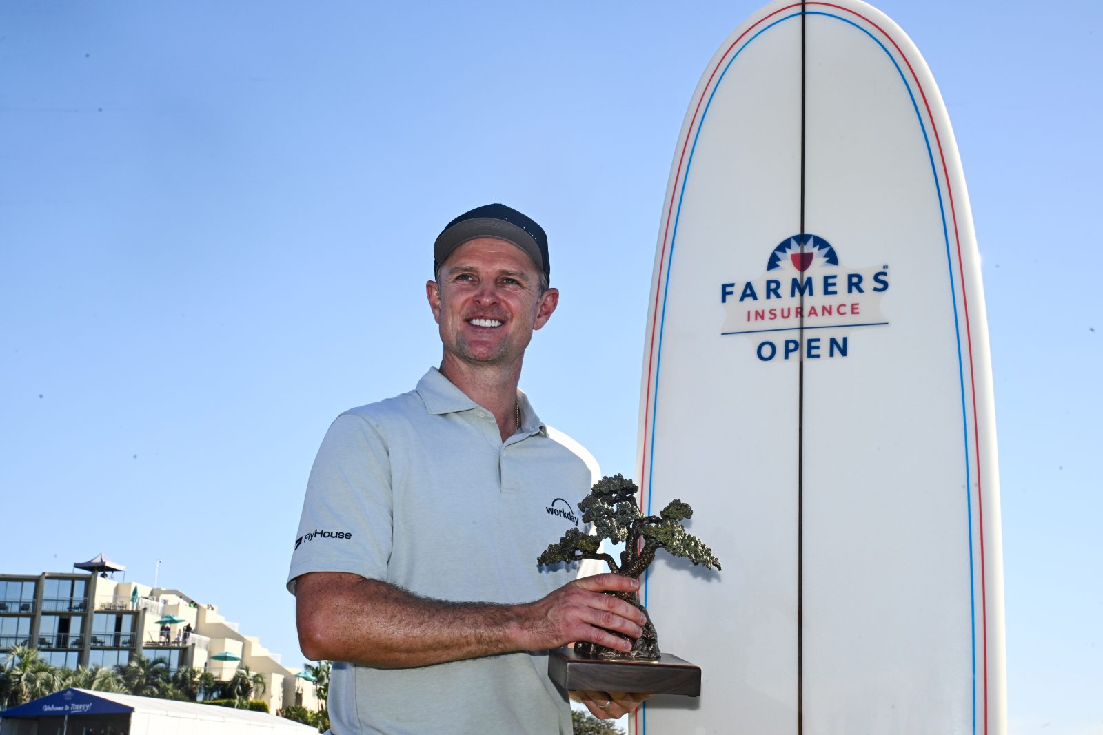 Justin Rose Earns Record-Breaking Victory at Farmers Insurance Open