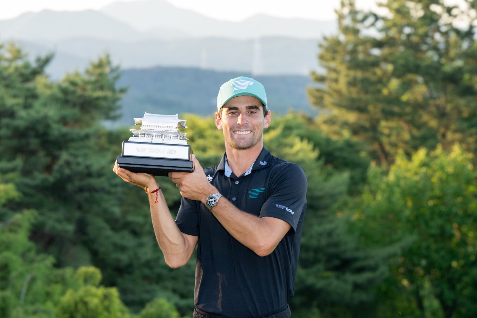 Joaquin Niemann Claims Eight LIV Golf Title in Korea